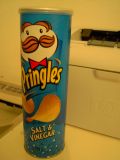 Can of Pringles